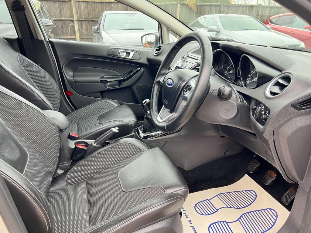 FORD FIESTA 1.6 TDCi Titanium X 2014