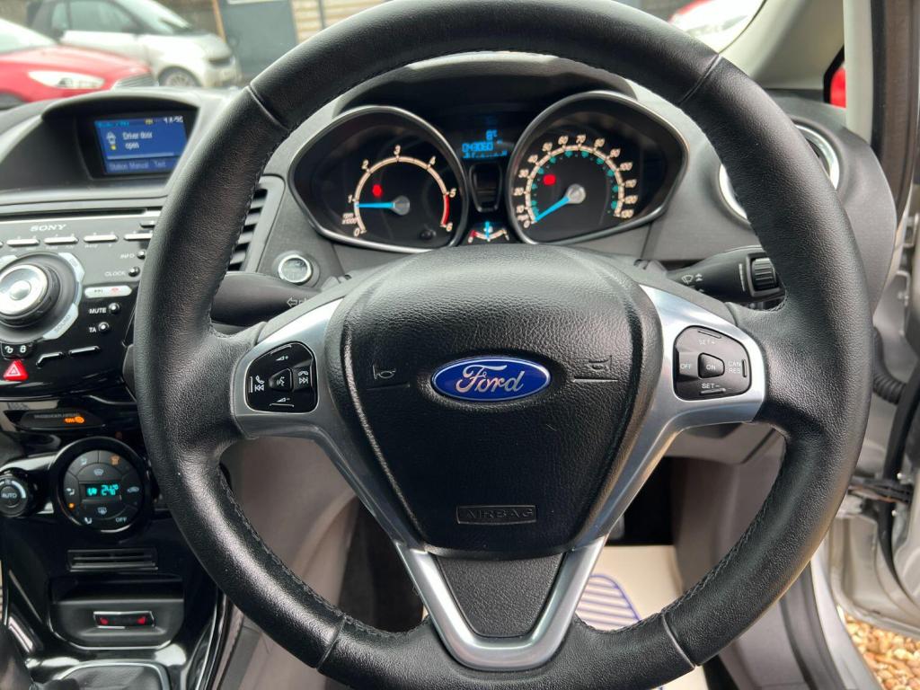 FORD FIESTA 1.6 TDCi Titanium X 2014