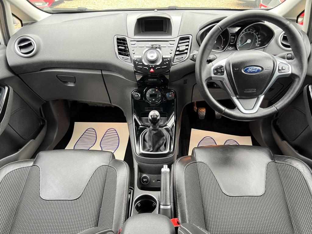 FORD FIESTA 1.6 TDCi Titanium X 2014