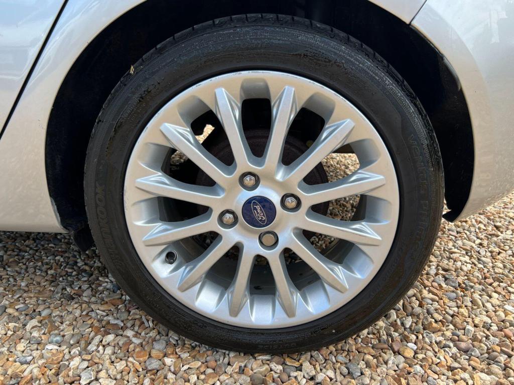 FORD FIESTA 1.6 TDCi Titanium X 2014