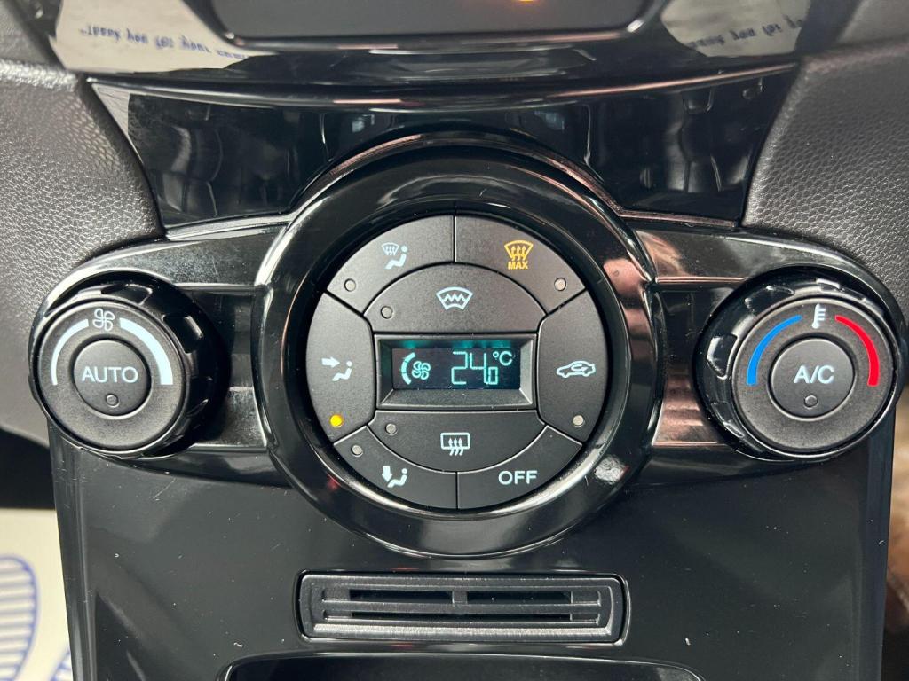 FORD FIESTA 1.6 TDCi Titanium X 2014