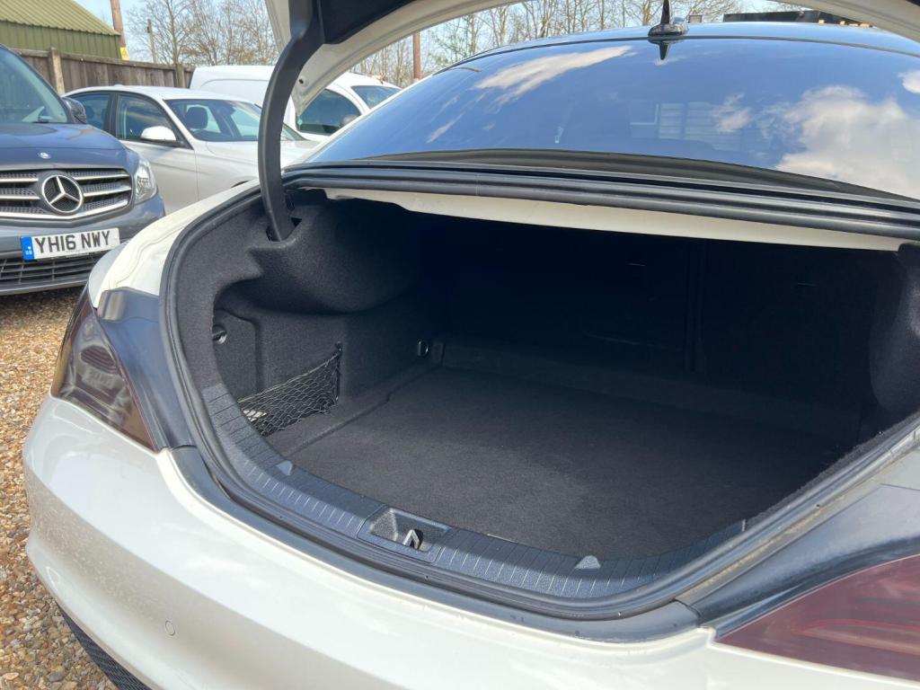 MERCEDES-BENZ CLA 1.6 CLA180 AMG Sport 2013