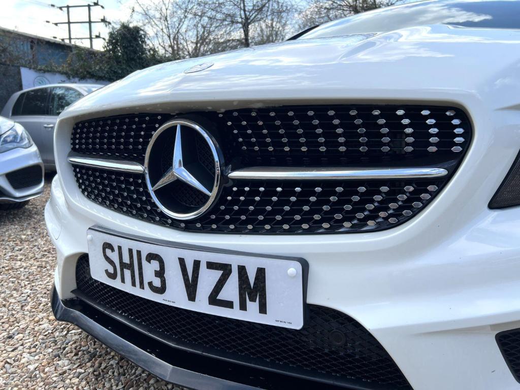 MERCEDES-BENZ CLA 1.6 CLA180 AMG Sport 2013