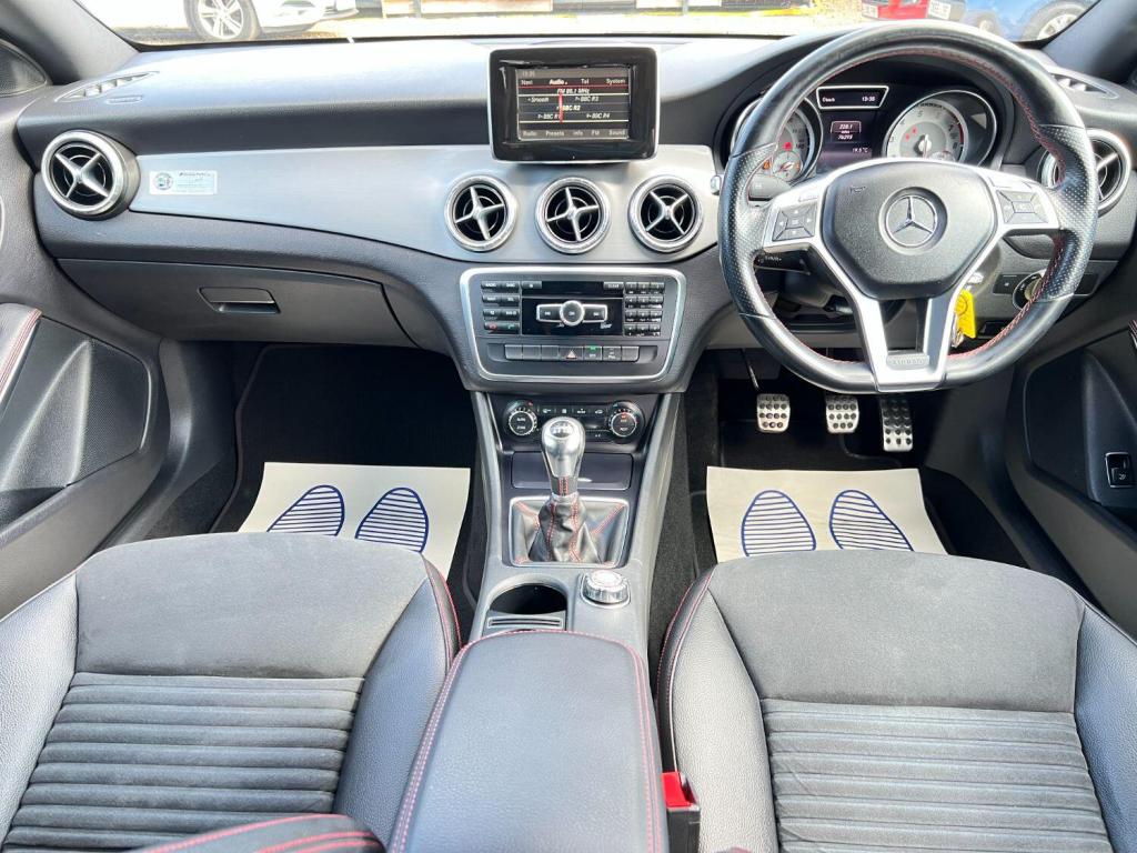 MERCEDES-BENZ CLA 1.6 CLA180 AMG Sport 2013