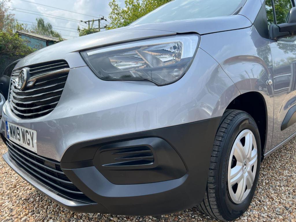 VAUXHALL COMBO 1.6 Turbo D 2000 Edition 2019