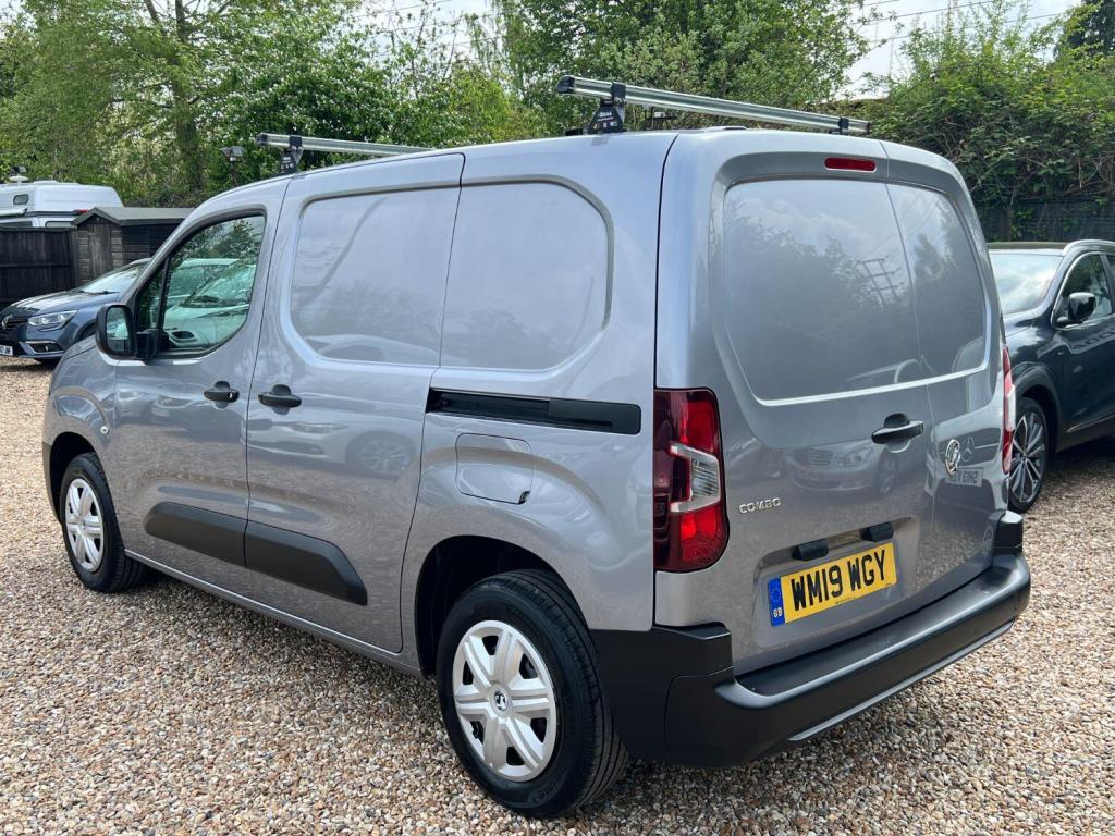 VAUXHALL COMBO 1.6 Turbo D 2000 Edition 2019