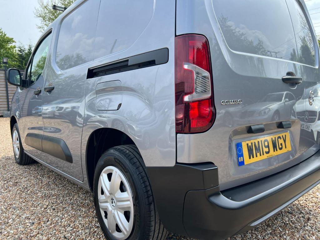 VAUXHALL COMBO 1.6 Turbo D 2000 Edition 2019