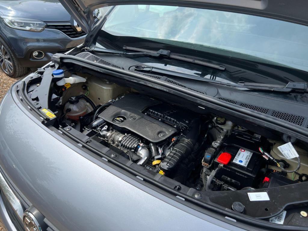 VAUXHALL COMBO 1.6 Turbo D 2000 Edition 2019