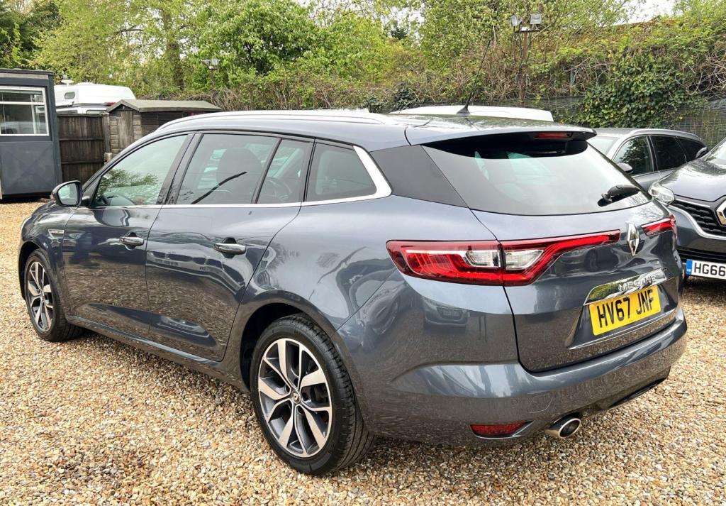 RENAULT MEGANE 1.6 Dynamique S Nav dCi 130 Sports Tourer 2017