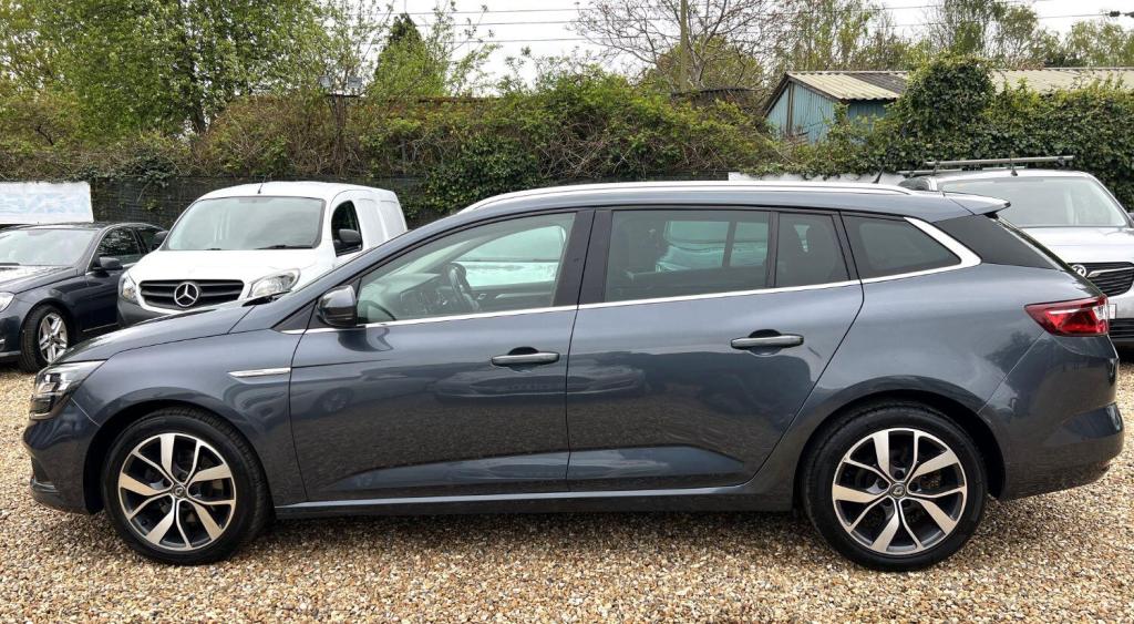 RENAULT MEGANE 1.6 Dynamique S Nav dCi 130 Sports Tourer 2017