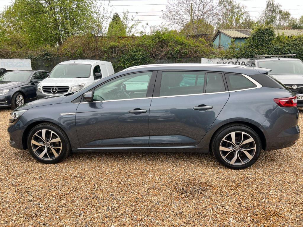 RENAULT MEGANE 1.6 Dynamique S Nav dCi 130 Sports Tourer 2017