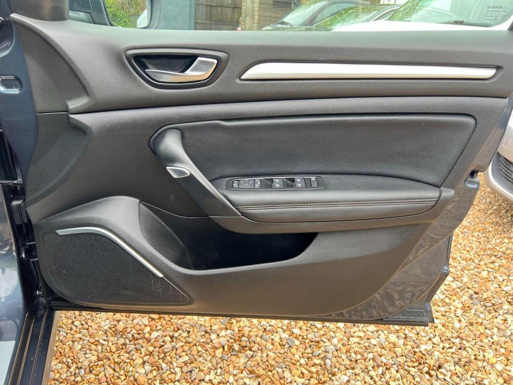 RENAULT MEGANE 1.6 Dynamique S Nav dCi 130 Sports Tourer 2017