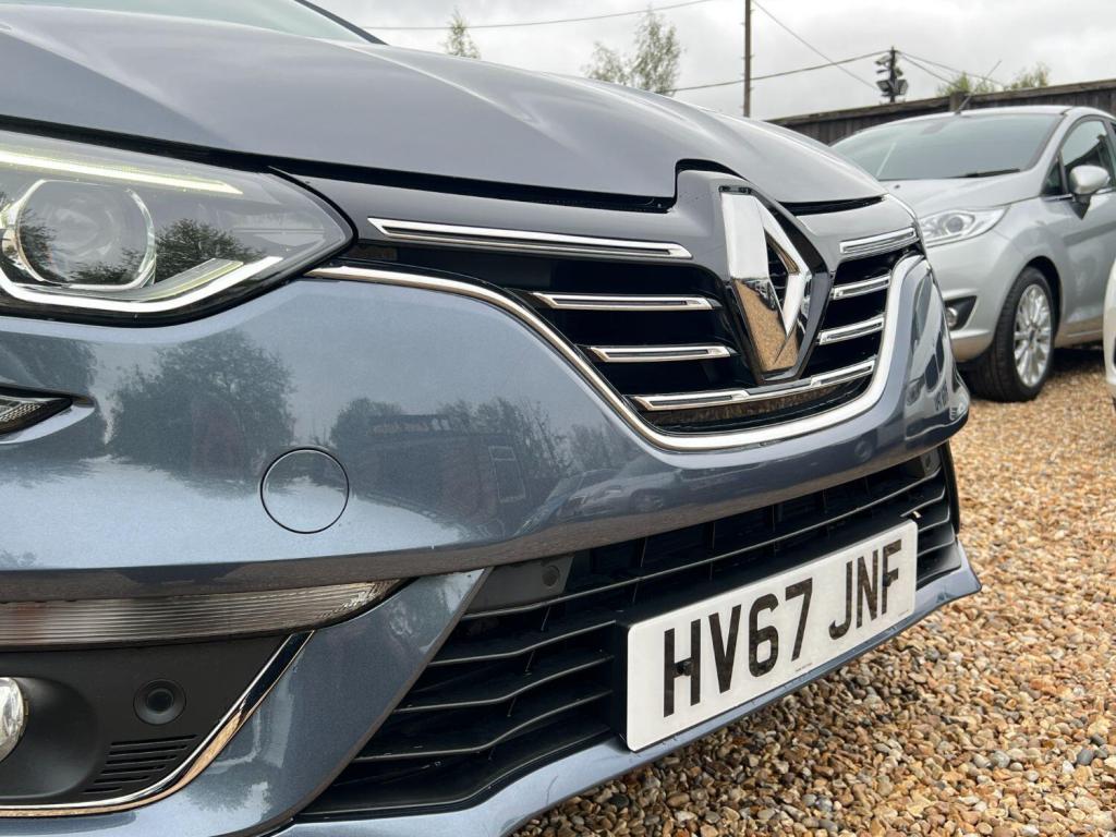 RENAULT MEGANE 1.6 Dynamique S Nav dCi 130 Sports Tourer 2017