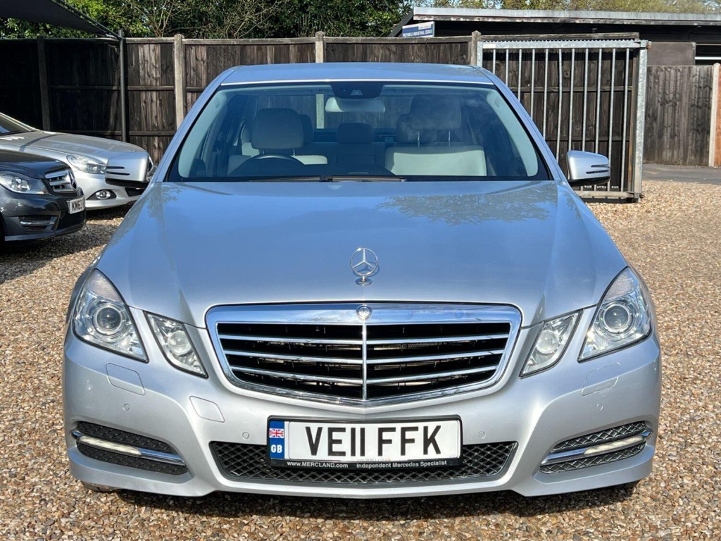 MERCEDES-BENZ E CLASS 3.0 E350 CDI V6 BlueEfficiency Avantgarde 2011