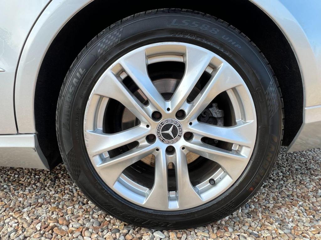 MERCEDES-BENZ E CLASS 3.0 E350 CDI V6 BlueEfficiency Avantgarde 2011