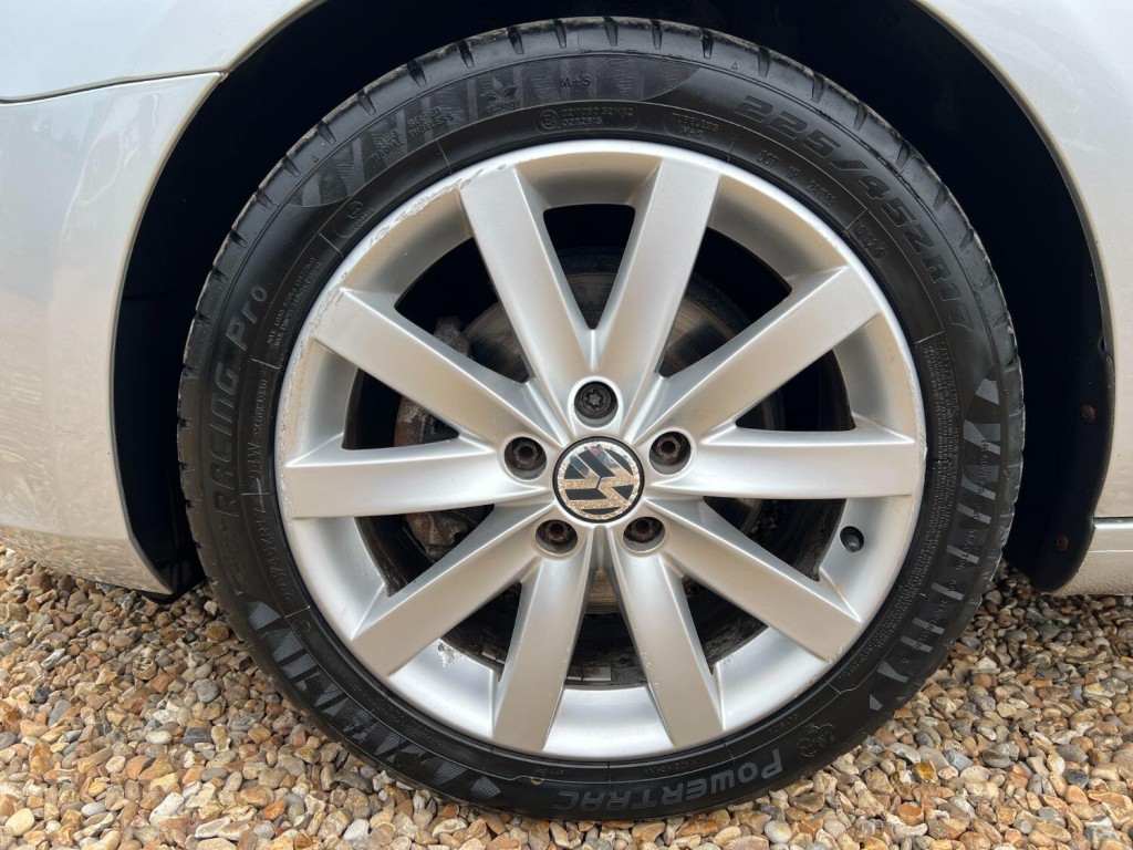 VOLKSWAGEN GOLF 2.0 TDI GT 2010