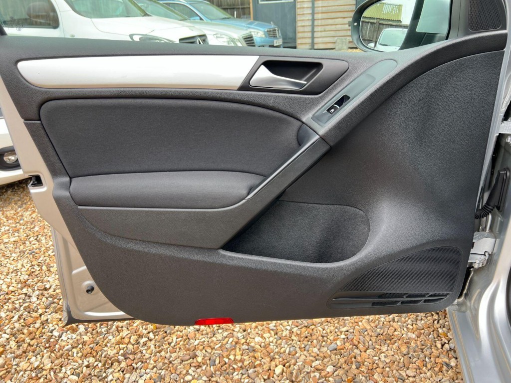 VOLKSWAGEN GOLF 2.0 TDI GT 2010