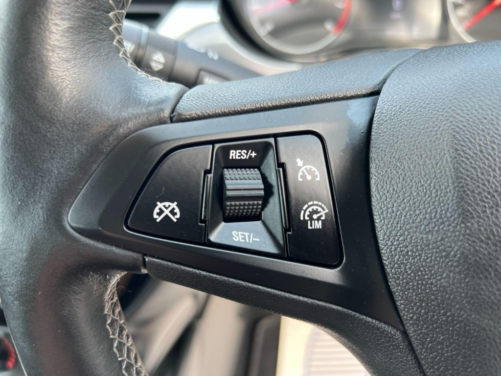 VAUXHALL CORSA 1.4 i ecoTEC Energy 2018