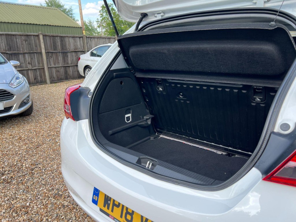 VAUXHALL CORSA 1.4 i ecoTEC Energy 2018