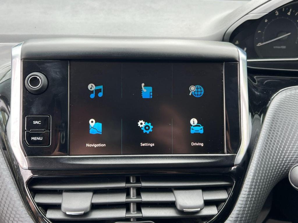 PEUGEOT 208 1.2 PureTech Allure 2017