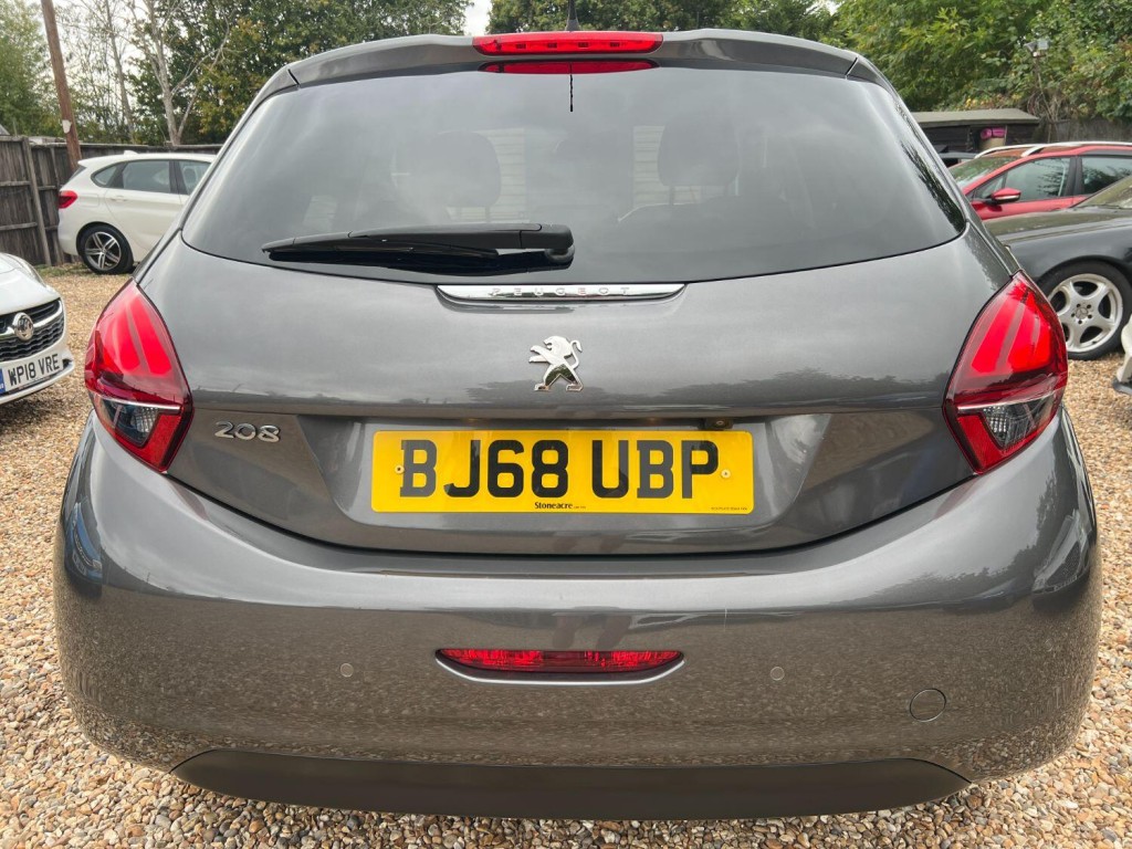 PEUGEOT 208 1.2 PureTech Tech Edition 2018