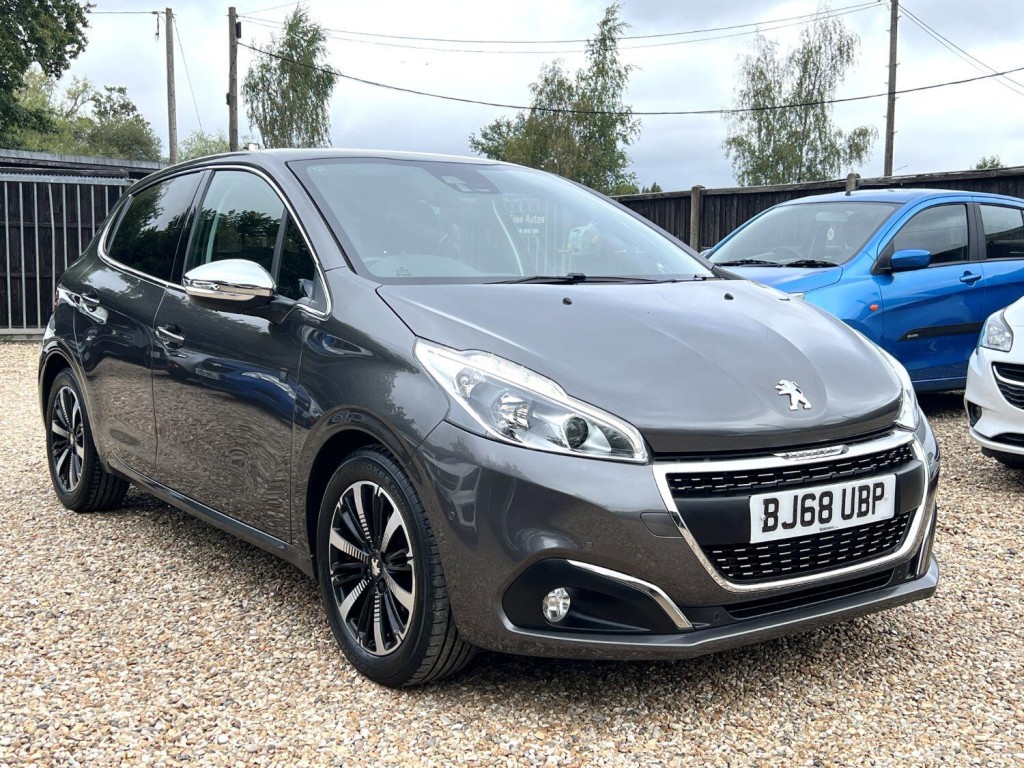 PEUGEOT 208 1.2 PureTech Tech Edition 2018