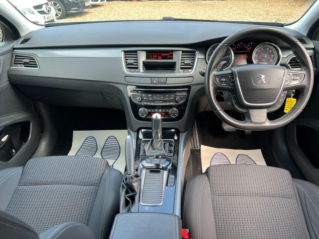 PEUGEOT 508 2.0 HDi Active 2012