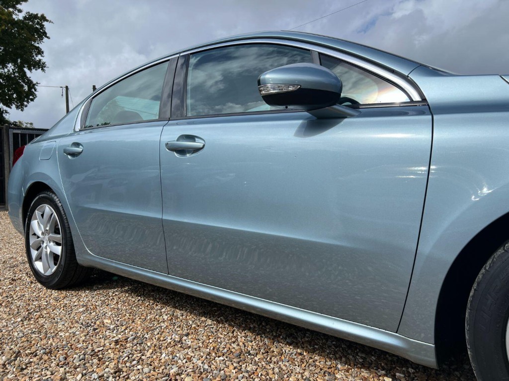 PEUGEOT 508 2.0 HDi Active 2012