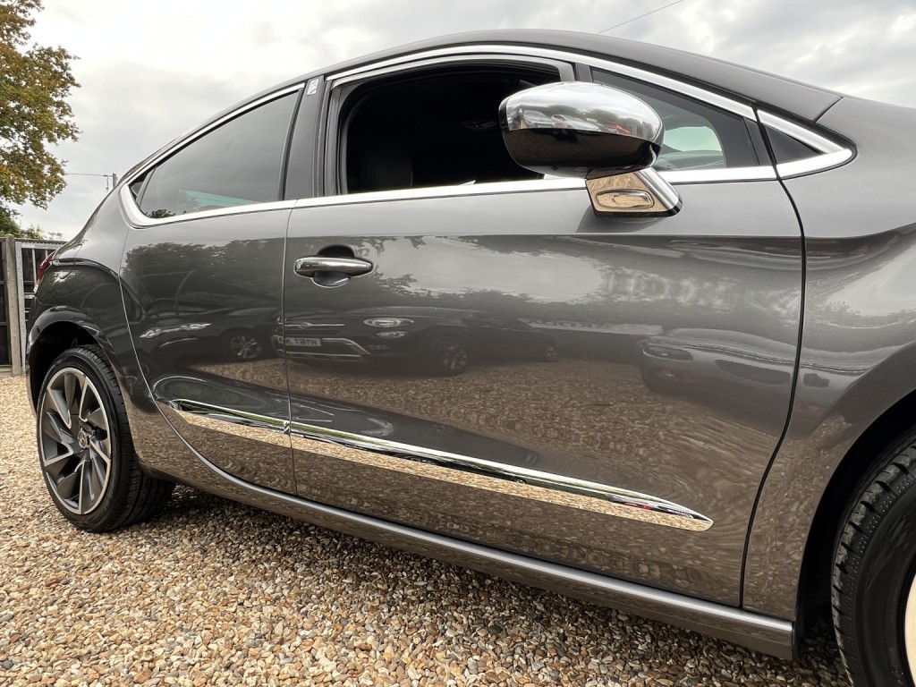 DS AUTOMOBILES DS 4 2.0 BlueHDi Prestige 2016