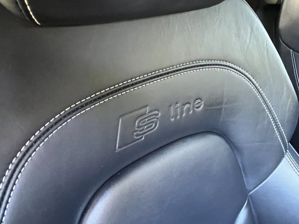 AUDI TT 2.0 TDI Black Edition 2013