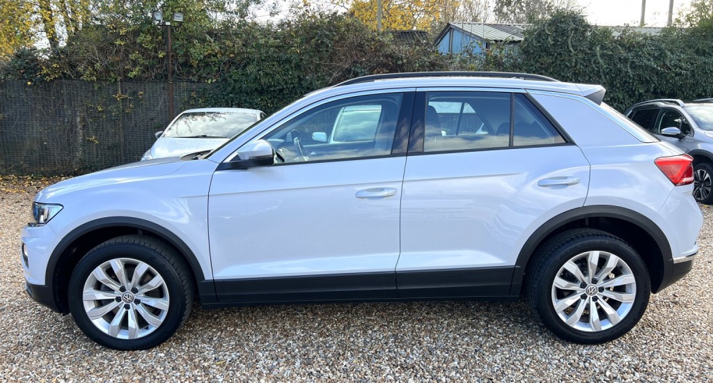 VOLKSWAGEN T-ROC 1.6 TDI SE 2018