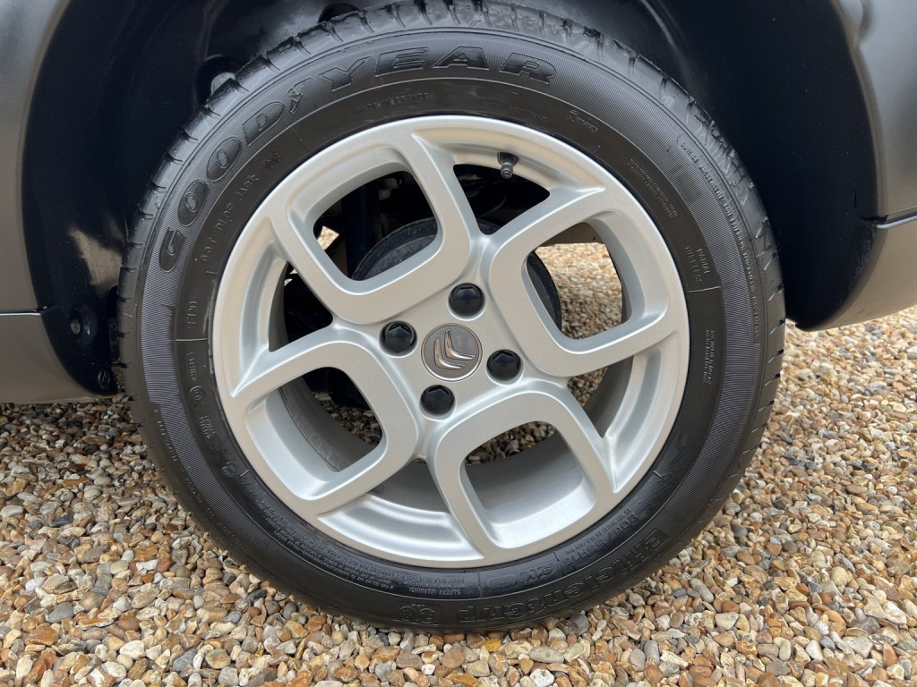 CITROEN C4 CACTUS 1.2 PureTech Feel 2018