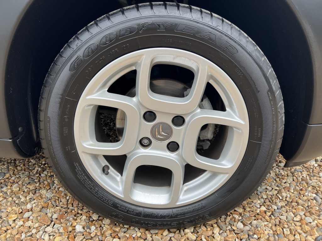 CITROEN C4 CACTUS 1.2 PureTech Feel 2018