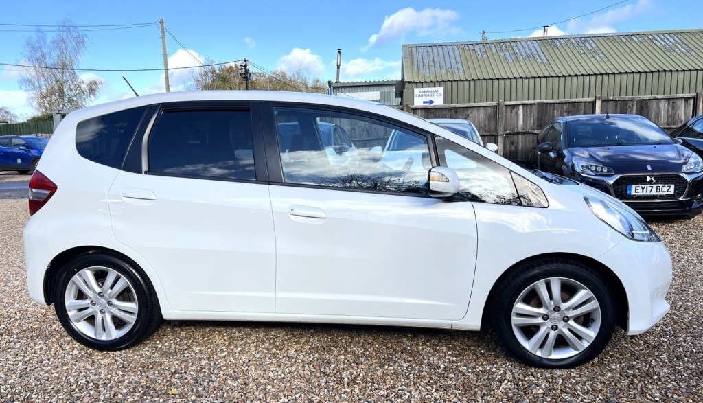 View HONDA JAZZ 1.4 i-VTEC ES Plus