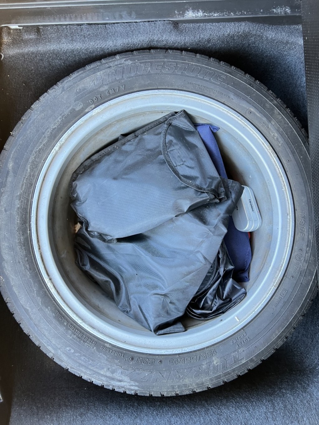 HONDA JAZZ 1.4 i-VTEC ES Plus 2013