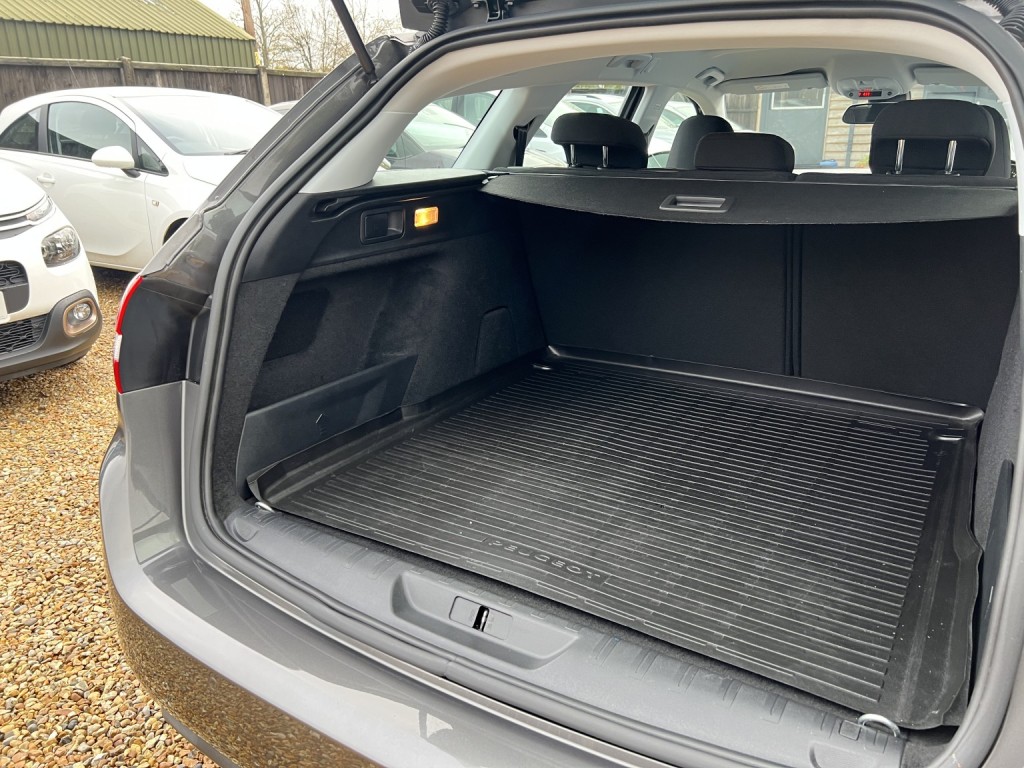 PEUGEOT 308 SW 1.6 BlueHDi Active 2016