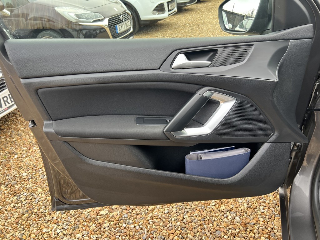 PEUGEOT 308 SW 1.6 BlueHDi Active 2016