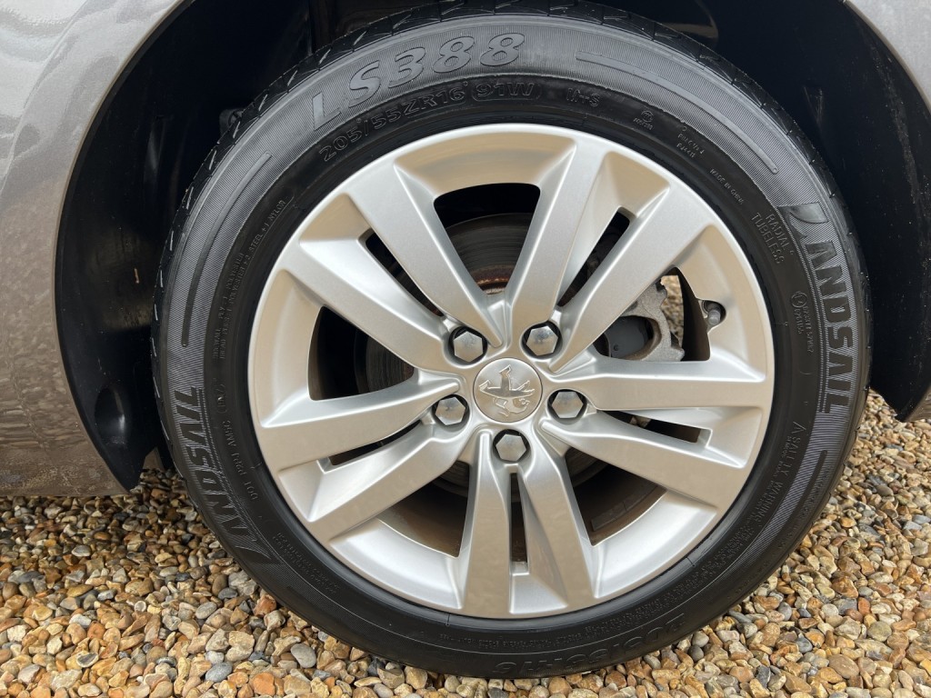 PEUGEOT 308 SW 1.6 BlueHDi Active 2016