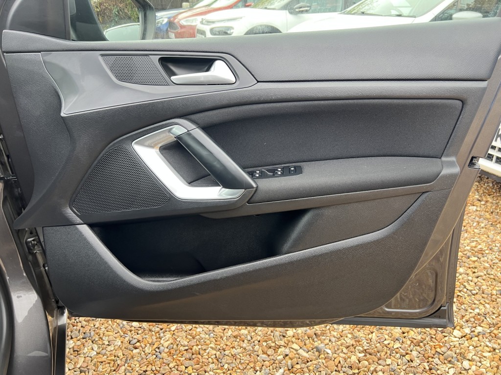 PEUGEOT 308 SW 1.6 BlueHDi Active 2016