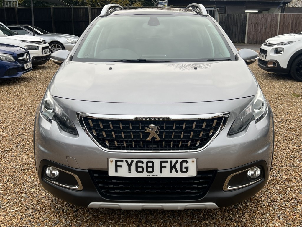 PEUGEOT 2008 1.2 PureTech Allure Premium 2018