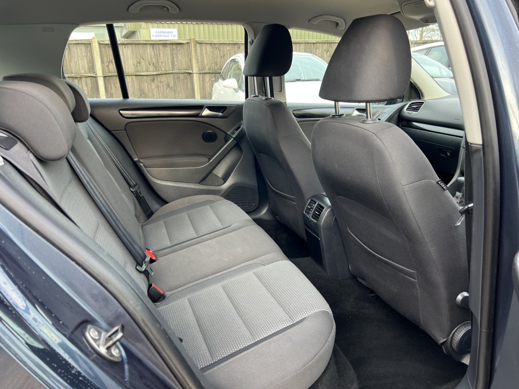 VOLKSWAGEN GOLF 1.6 TDI SE 2010