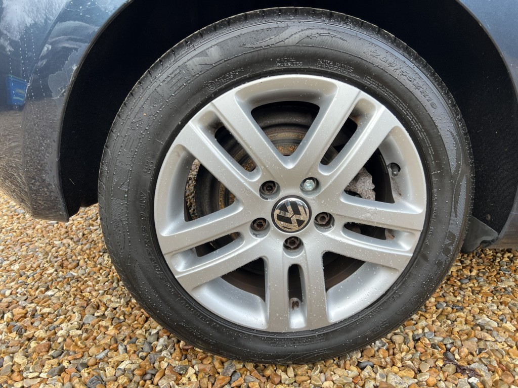 VOLKSWAGEN GOLF 1.6 TDI SE 2010