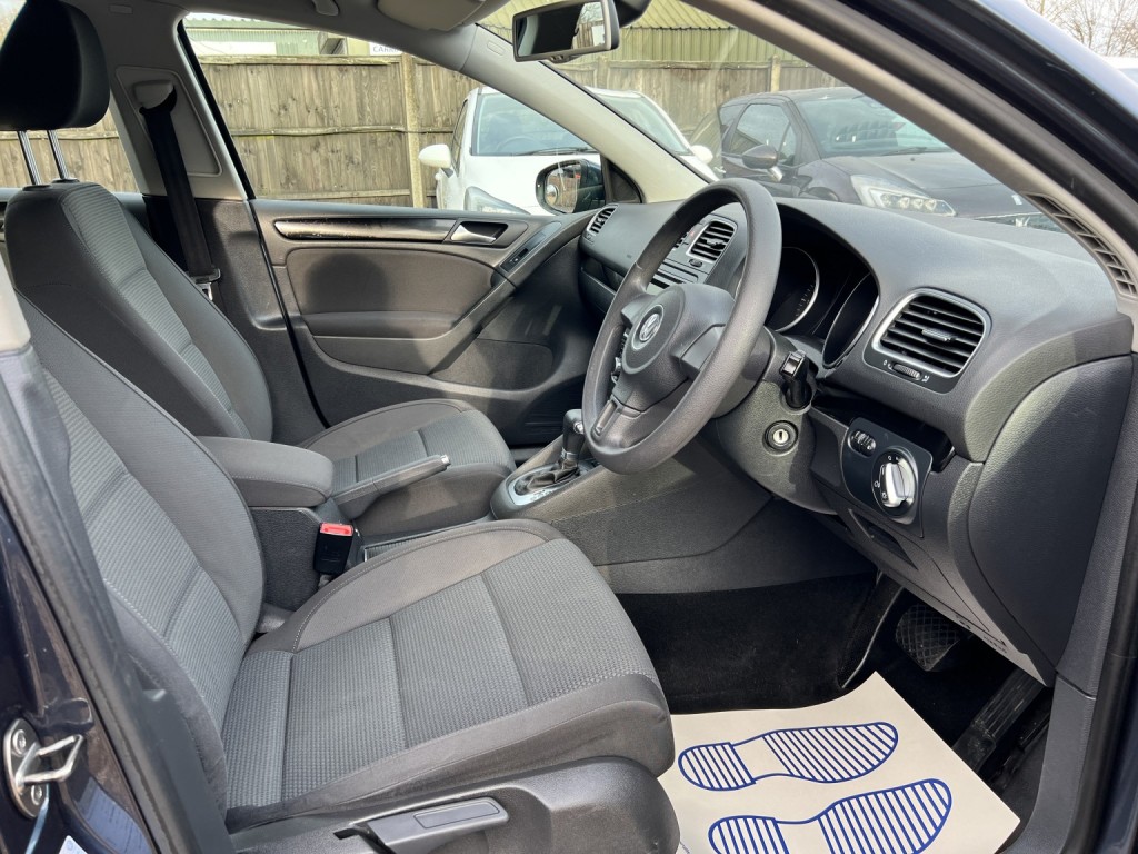 VOLKSWAGEN GOLF 1.6 TDI SE 2010