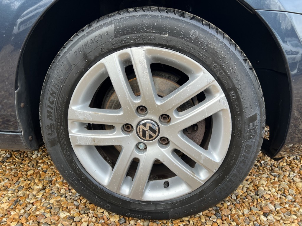 VOLKSWAGEN GOLF 1.6 TDI SE 2010