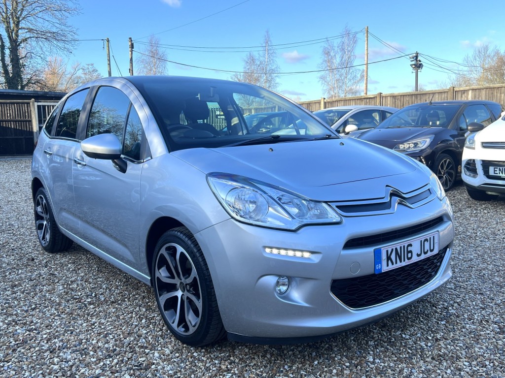 View CITROEN C3 1.2 PureTech Platinum