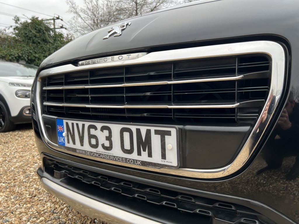 PEUGEOT 3008 1.6 HDi Allure 2014