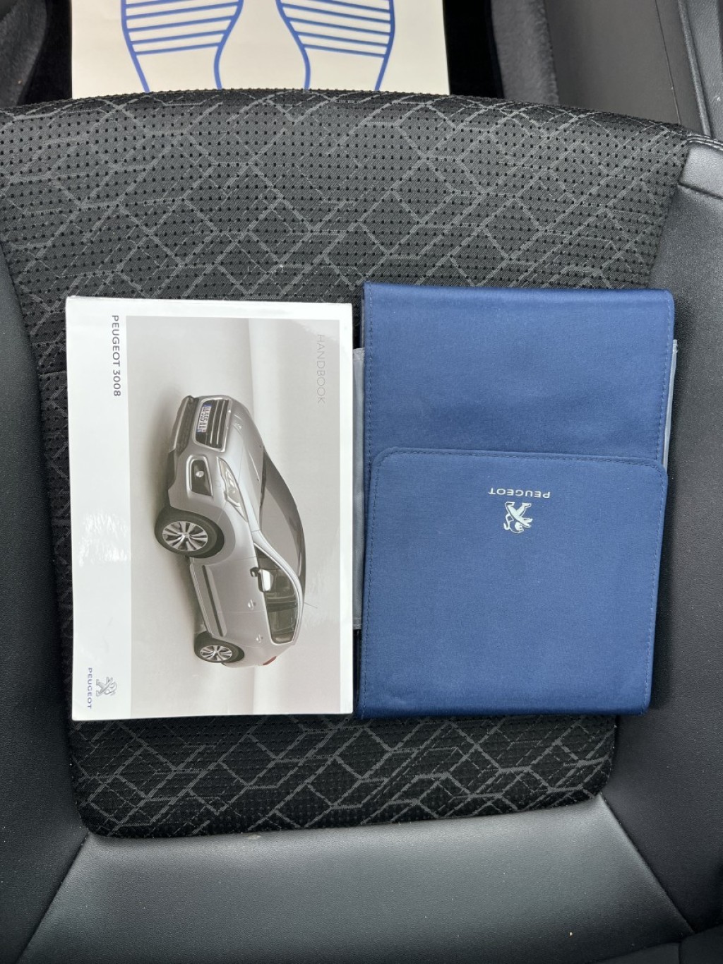 PEUGEOT 3008 1.6 HDi Allure 2014