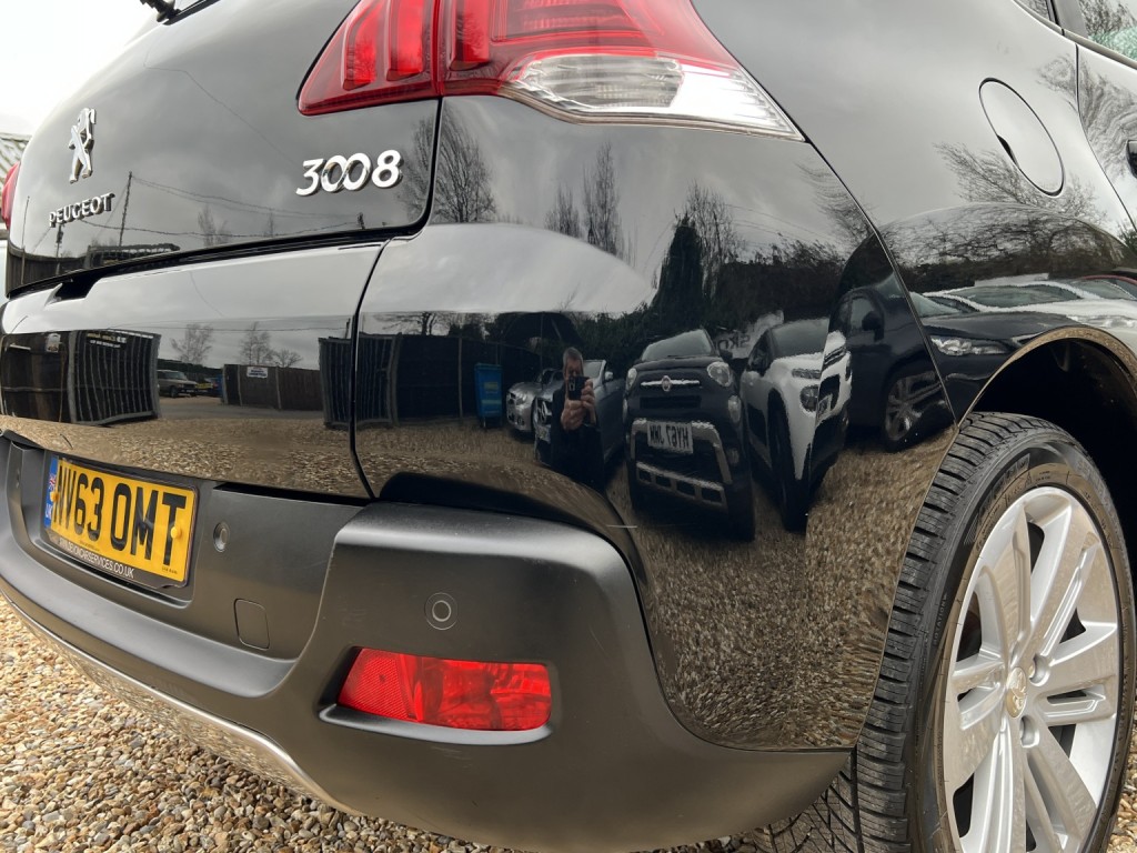 PEUGEOT 3008 1.6 HDi Allure 2014