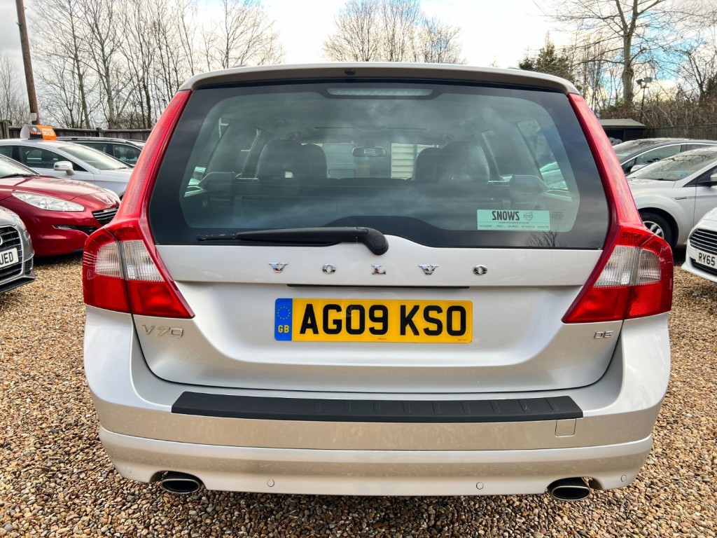 VOLVO V70 2.4 D5 SE Geartronic * ESTATE * 2009