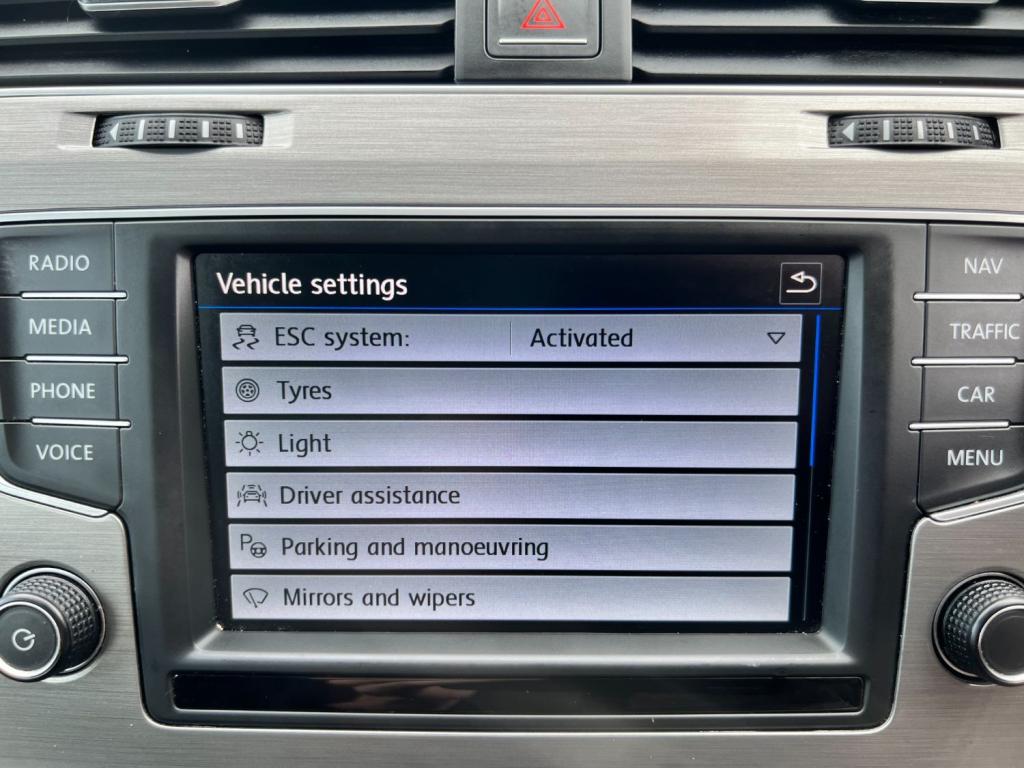 VOLKSWAGEN GOLF 1.6 TDI  * NOW SOLD * 2016